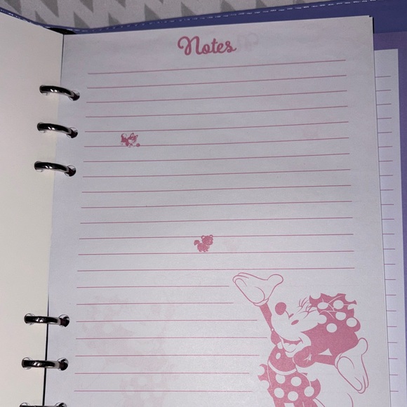 Disney  Minnie Mouse and Figaro Planner - Picture 8 of 9